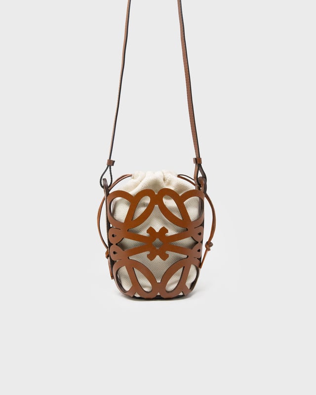 Loewe Raffia Mini Slit Bag [1].jpg